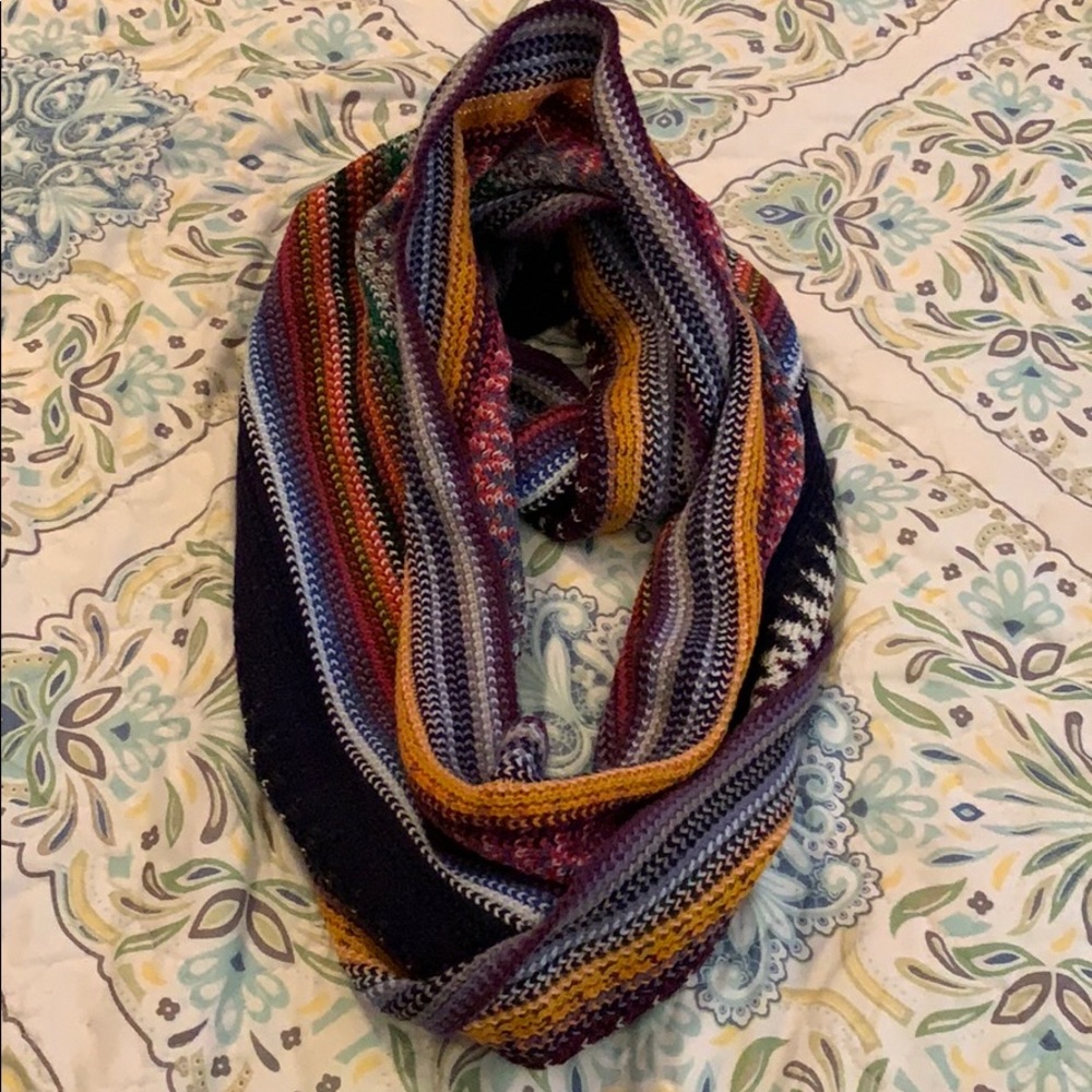 Infinity scarf